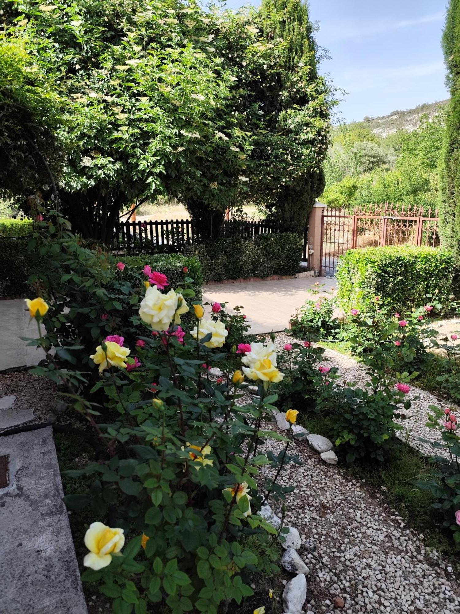 Roses Villa Trimiklini Exterior foto